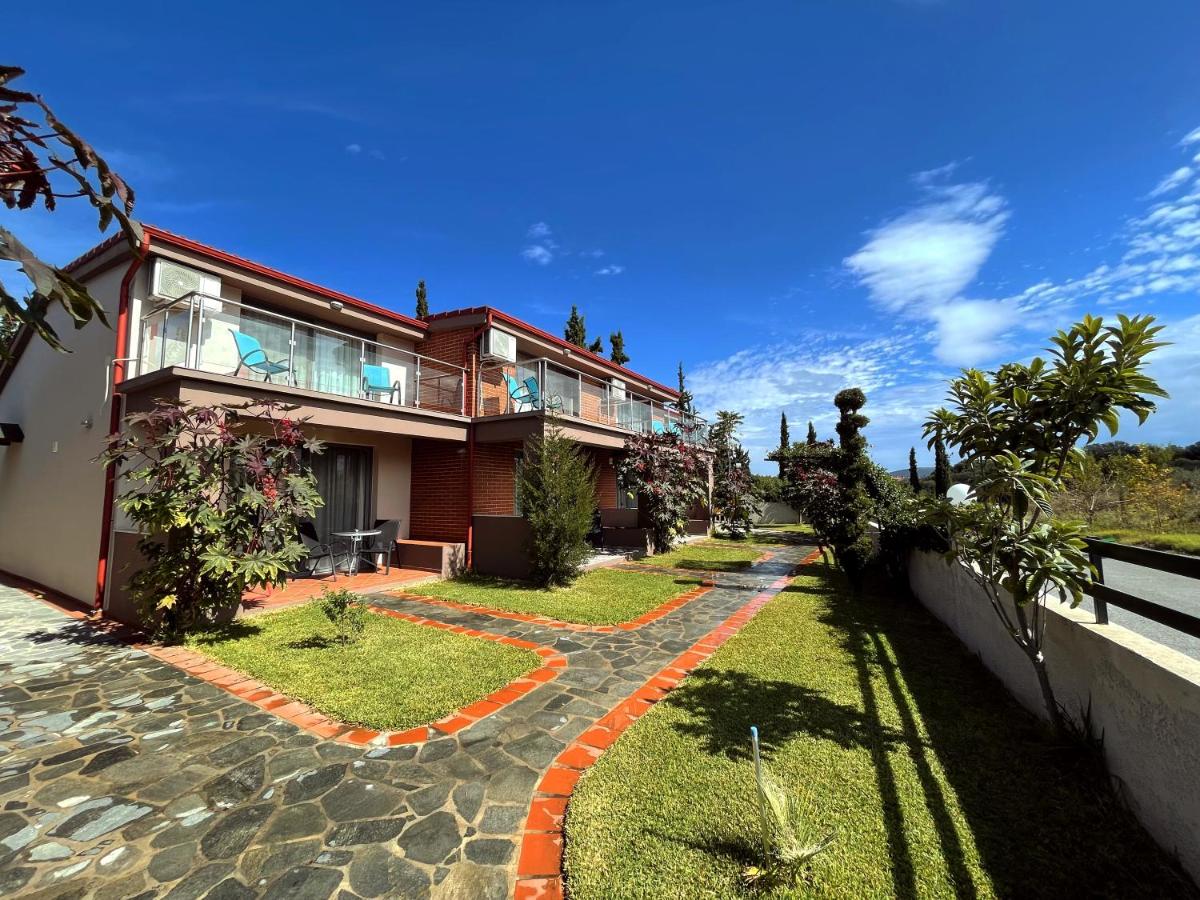 Village Mare Residence